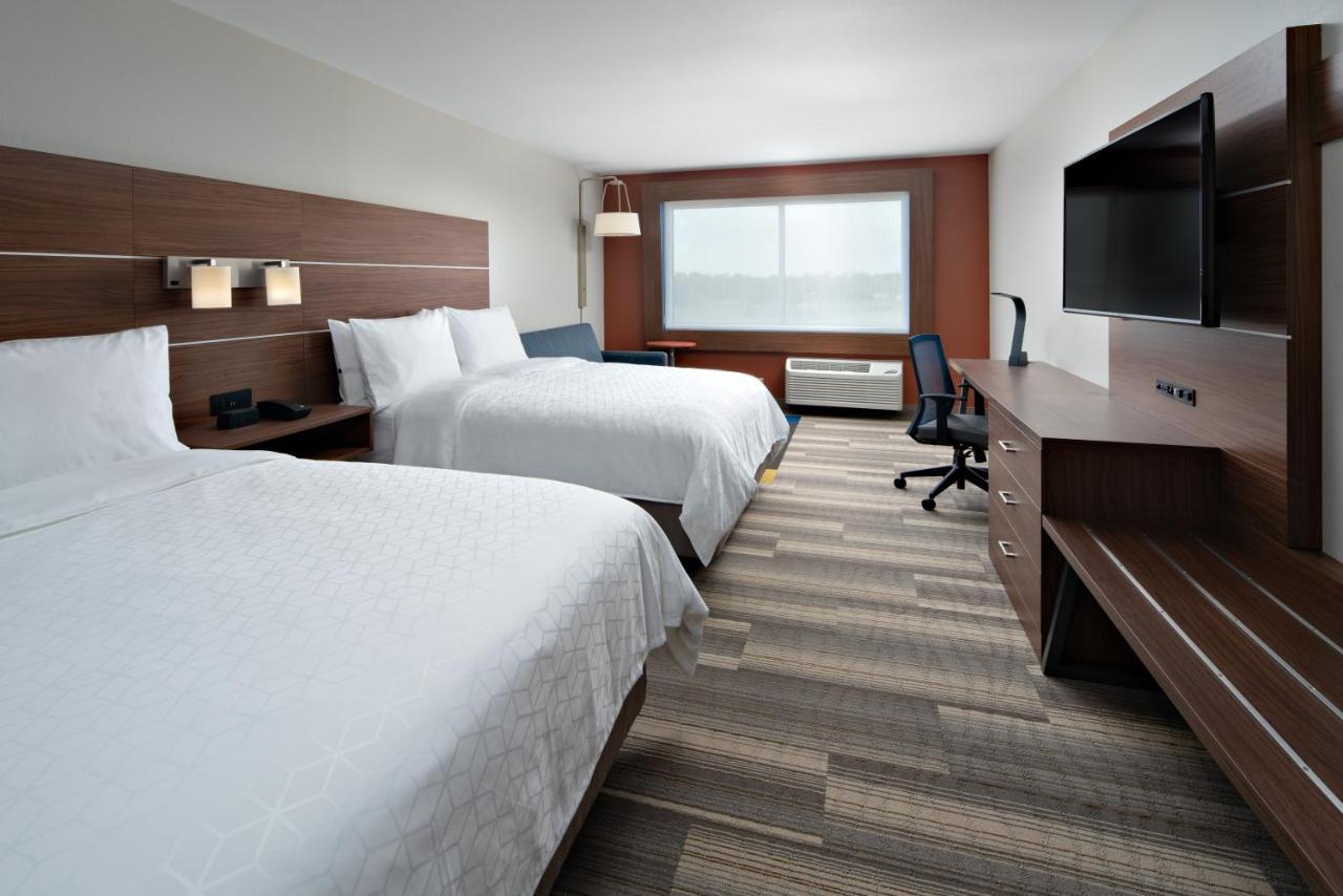Holiday Inn Express & Suites - Elkhorn - Lake Geneva Area By Ihg Экстерьер фото